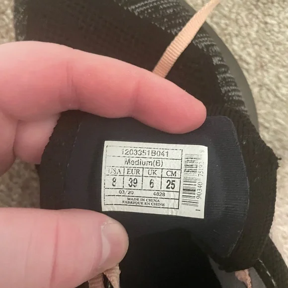 Brooks Levitate 4 Sneakers - Picture 4 of 4